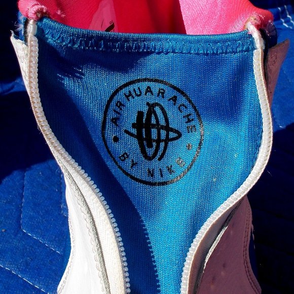 Nike Air Huarache Run Mid Sneakers - Size 10 - Picture 6 of 10